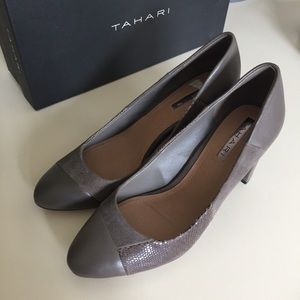 Tahari Shoes